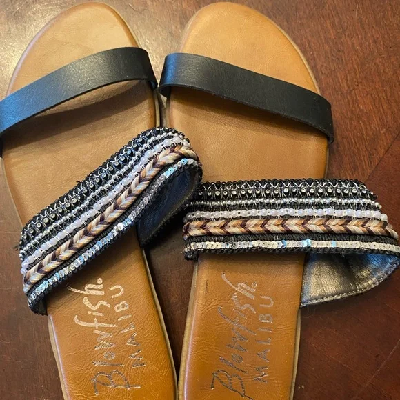 Blowfish Malibu Women's Black and Brown Embellished Sandals - Picture 1 of 4